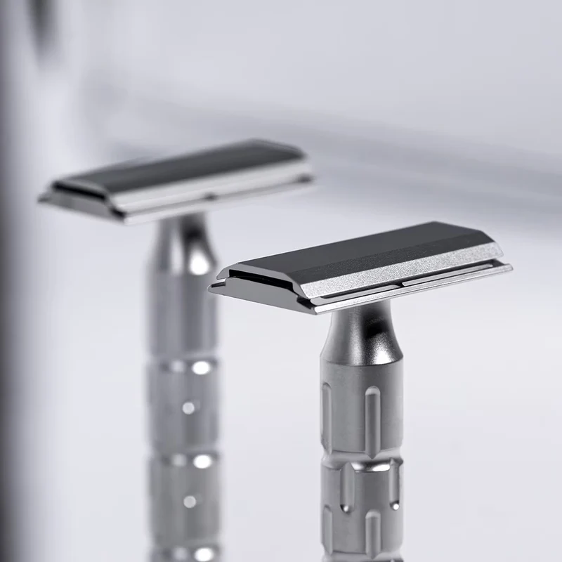 The Goodfellas' smile Syntesi Stainless Steel Safety Razor 雙導向面 303不鏽鋼 剃鬚刀 ( 附送feather 刀片一盒 ）