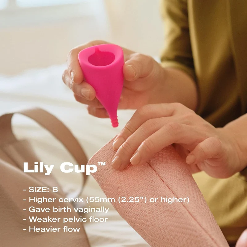INTIMINA - Lily Cup Copa Menstrual Talla A y B - Se Enrolla tan Fina como un Tampón y Fácil de Poner - Silicona Médica, 10 Horas de Protección