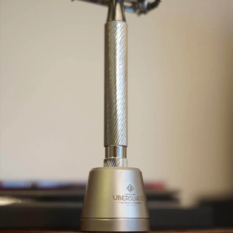 Ubershave Razor Island Stand 直立剃刀座( 銀/ 黑）