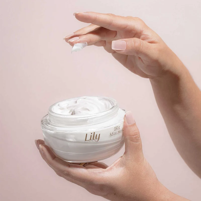 Crema hidratante corporal Lily 250 g