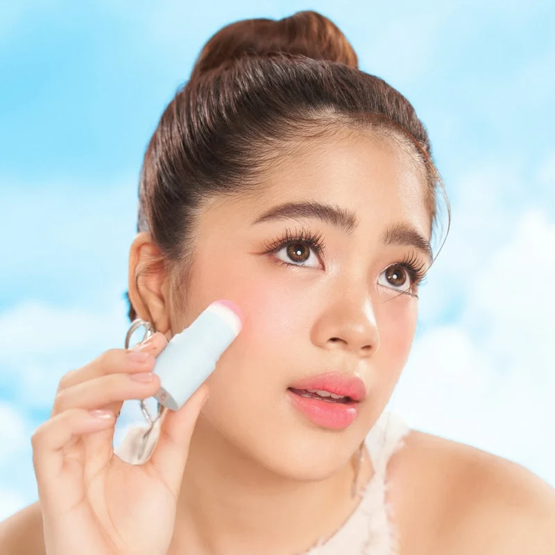 BYS Cloud Skin Rubor con esponja aplicadora