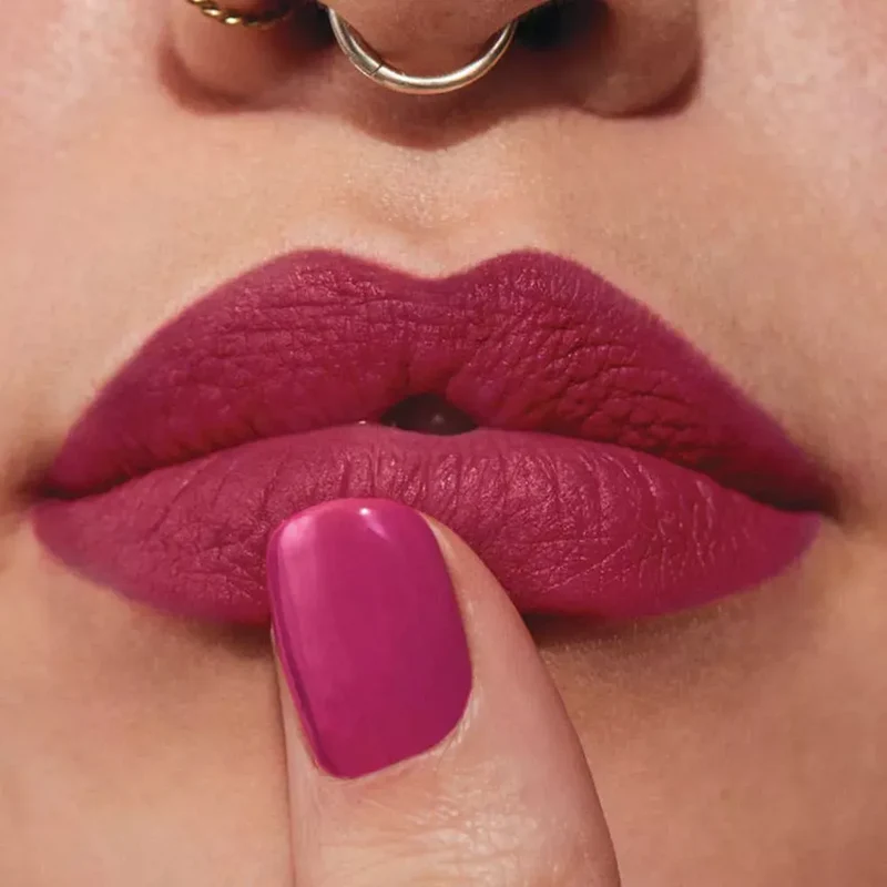 Labial en Barra Mate Power Stay Avon 1.2g