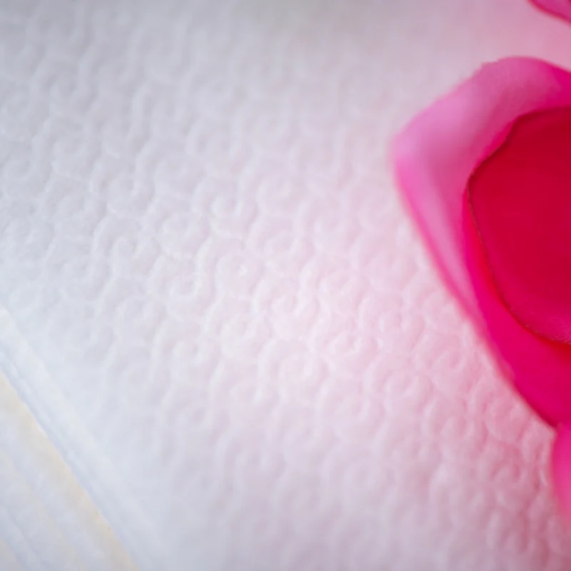 PW AIRLAID (WAVY) TOWELS MIDI 40 cm x 70 cm 100 gb [AW40.70.100]