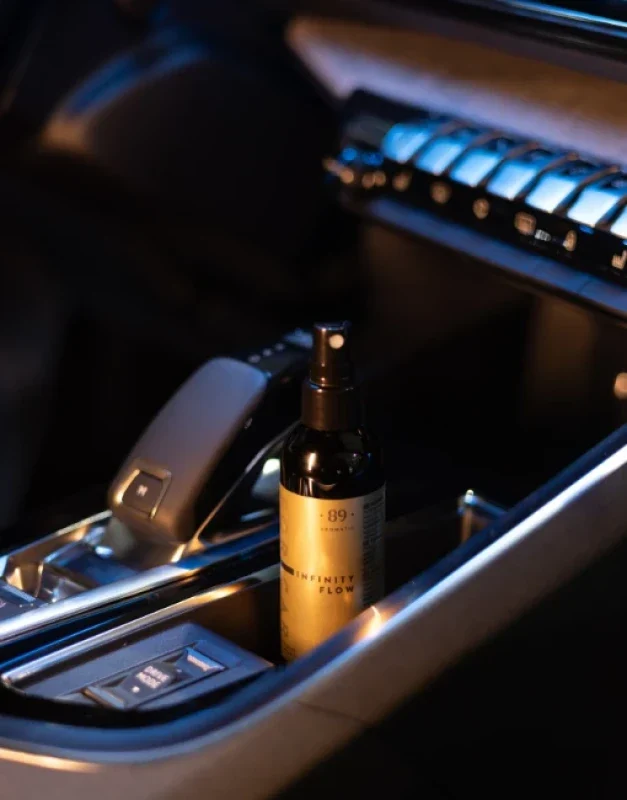 AROMATIC 89 Infinity Flow Scented Car Dashboard Cleaner, 100 ml