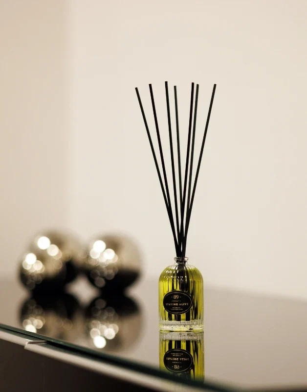 AROMATIC 89 Reed Diffuser - Retro Collection "Staying Alive," 50 ml