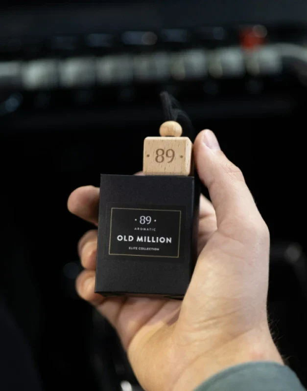 AROMATIC 89 Hanging Air Freshener, Old Million 8 ml