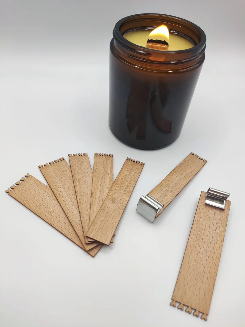 MECHAS DE MADERA CON CORAZONCITOS