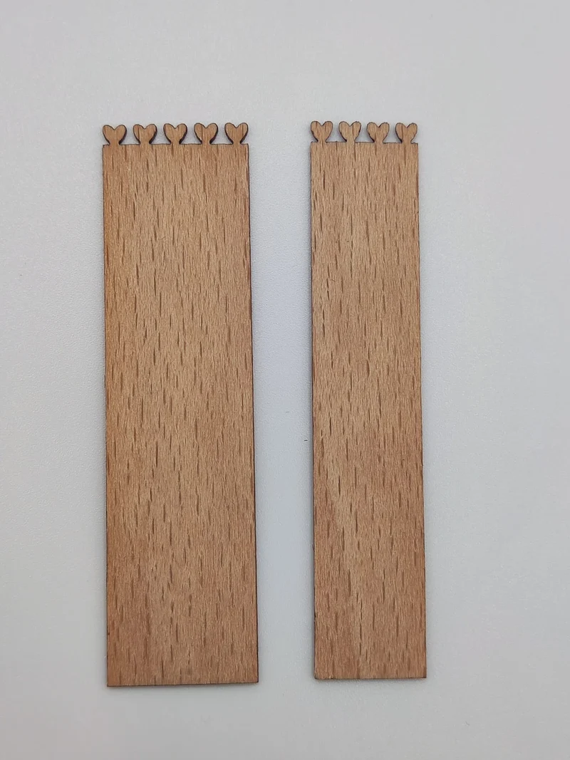 MECHAS DE MADERA CON CORAZONCITOS