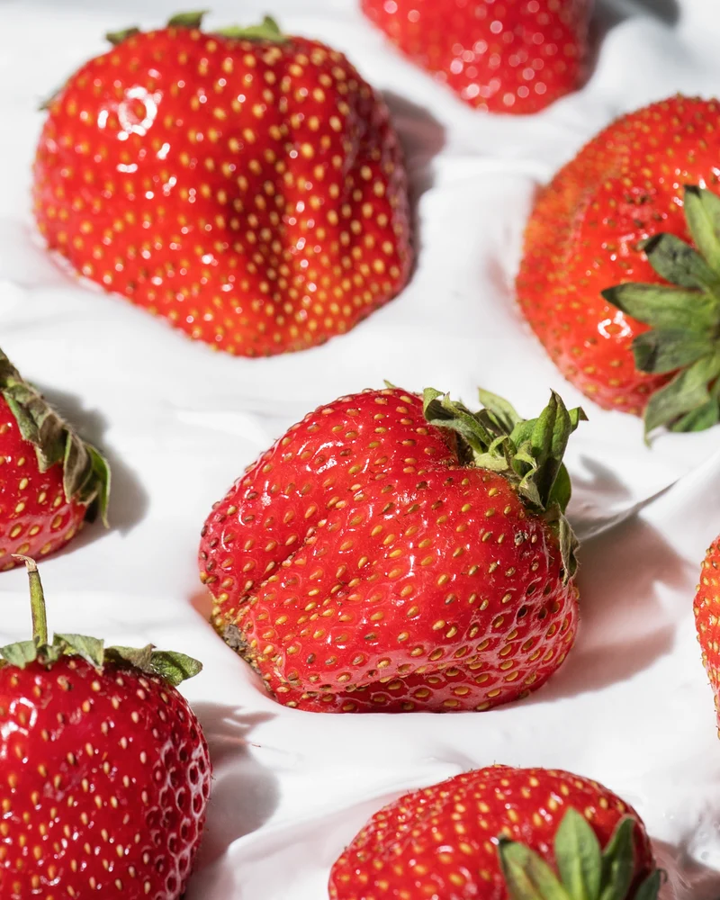 Wild Strawberry, Cream & Silk Fragrance Oil