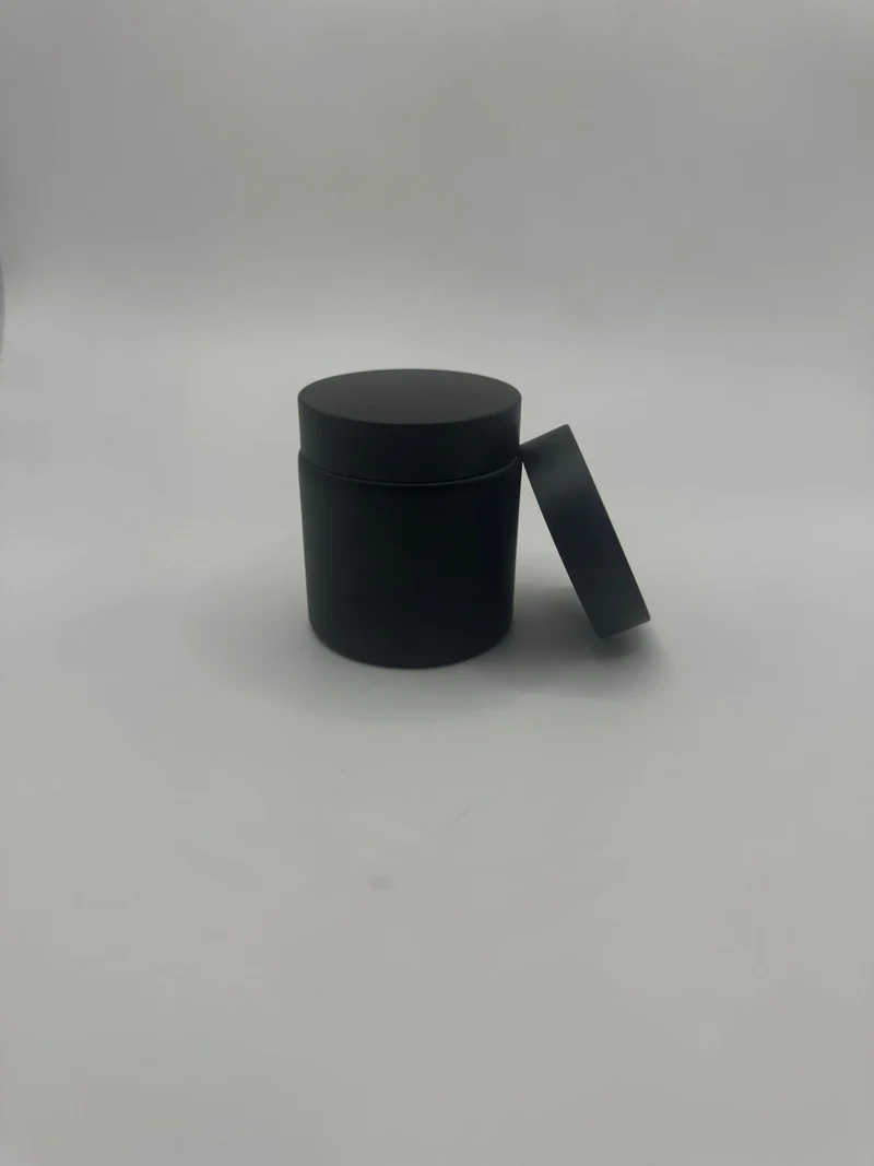Tarro de vidrio negro mate 100 ml con tapa