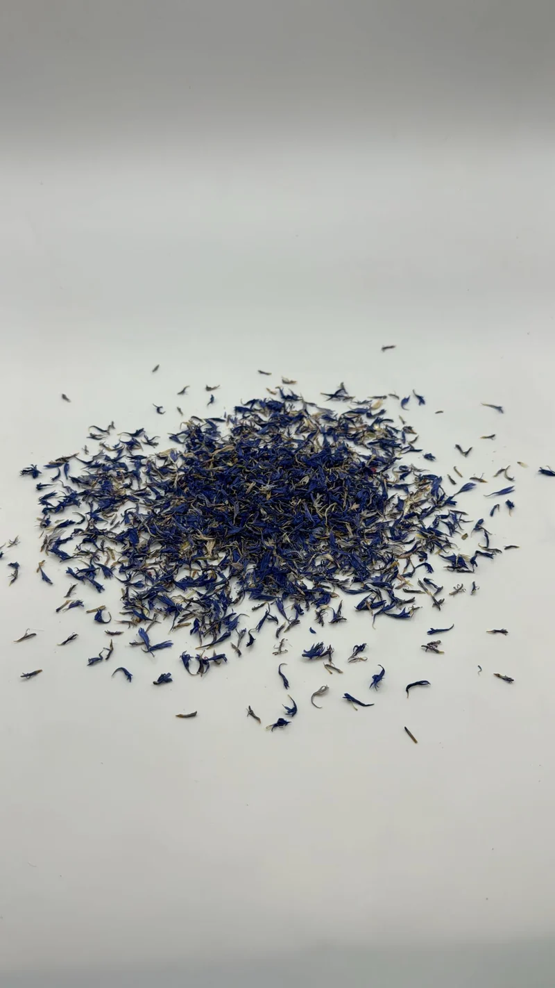 PÉTALOS DE ACIANO AZUL