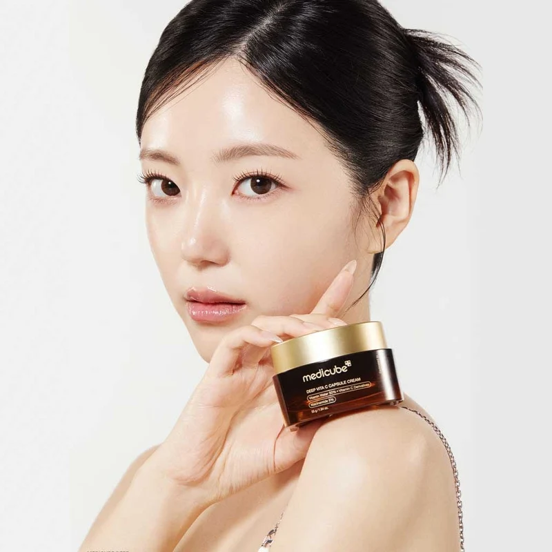 Medicube Deep Vita C Capsule Cream | Crema Iluminadora con Vitamina C y Cápsulas Activas – Cosmética Coreana K-Beauty (55g)