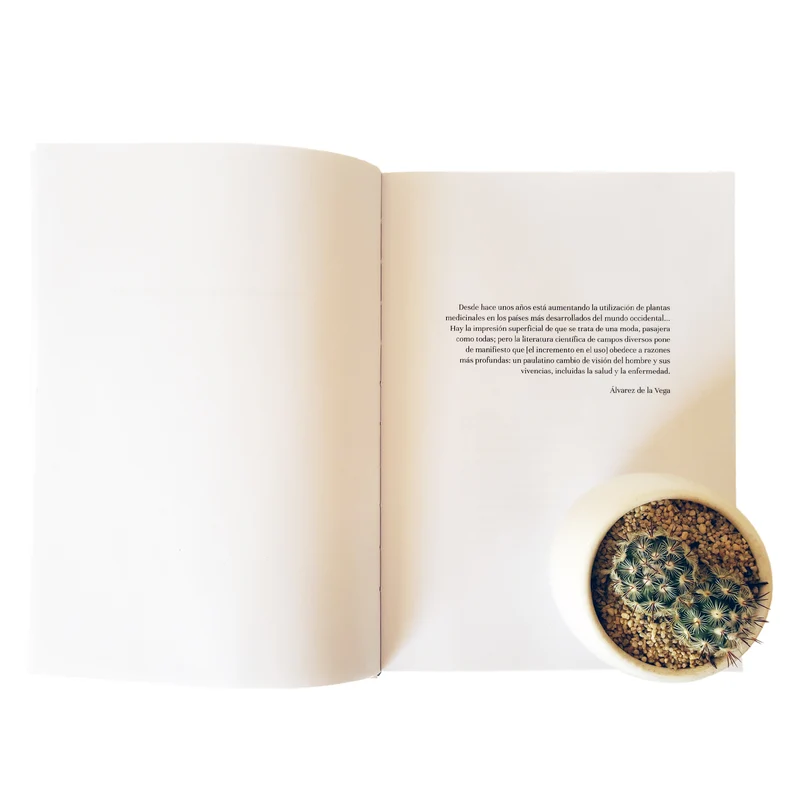 El Nuevo Libro de las Plantas para el Cuidado de la Salud